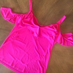Hot pink ruffle trim tank top size M NWT